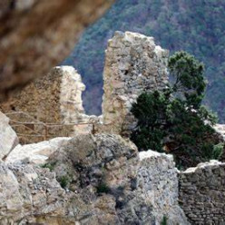 Autour d'Aiglun : sa forteresse, sa clue & sa cascade